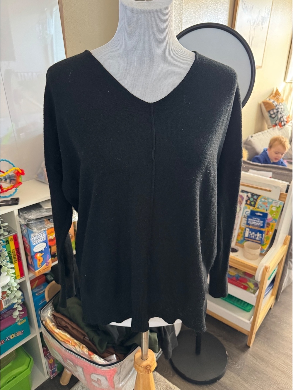 Zena Na Black V Neck Oversized Tunic Sweater L/XL Minimalist Relaxed Fit